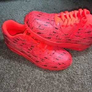 Boys Nike air max 90 “all over print”